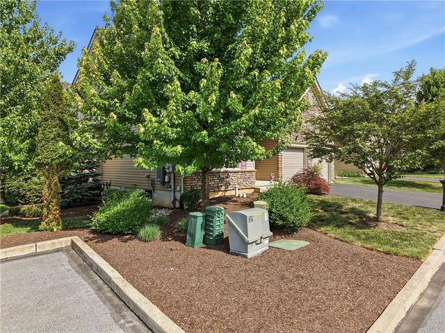 3674 Cottage Drive, Bethlehem City, PA 18020