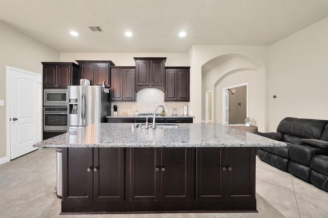 27371 Pendleton Trace Drive, Spring, TX 77386