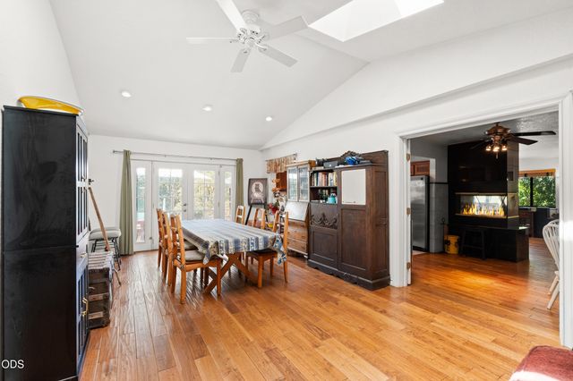 1089 Sleepy Hollow Loop, Grants Pass, OR 97527