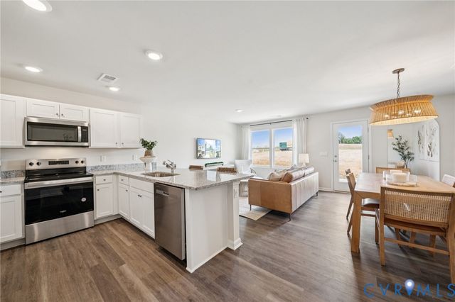 3540 Perrins Hill Way, Prince George, VA 23875