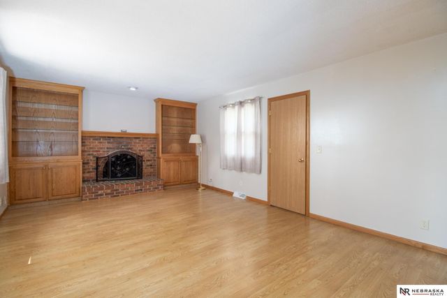 13517 Frances Street, Omaha, NE 68144