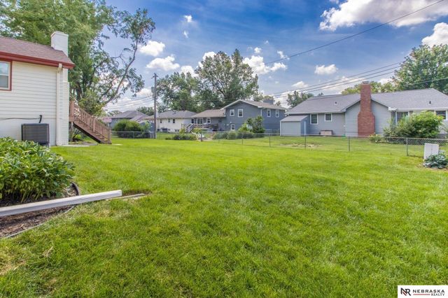 13517 Frances Street, Omaha, NE 68144