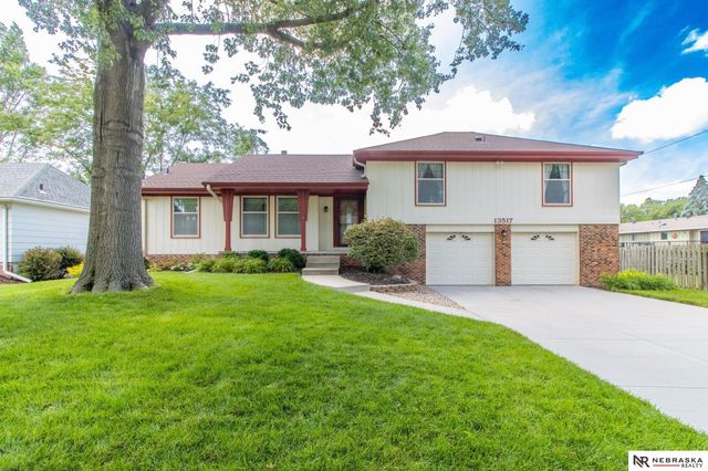 13517 Frances Street, Omaha, NE 68144