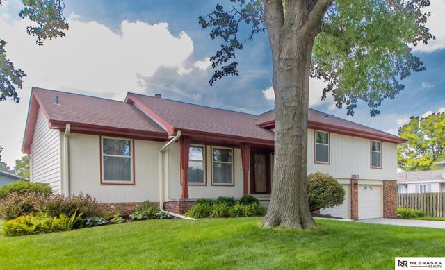 13517 Frances Street, Omaha, NE 68144