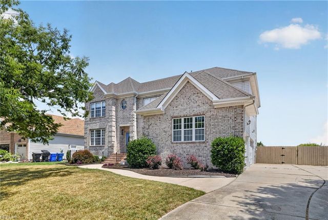 2069 Bierce DR, Virginia Beach, VA 23454