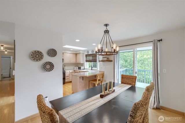 5219 64th Avenue NE, Marysville, WA 98270