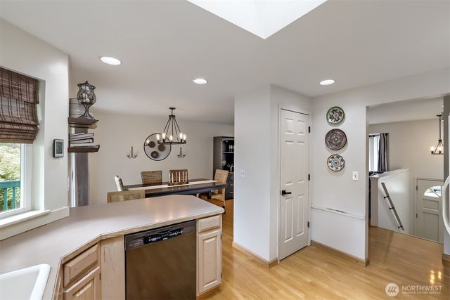 5219 64th Avenue NE, Marysville, WA 98270