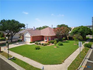 2621 Deer Stand Loop, San Marcos, TX 78666