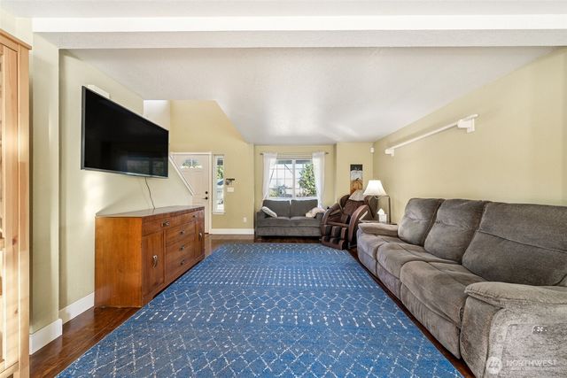 23410 108th Street Ct E, Buckley, WA 98321