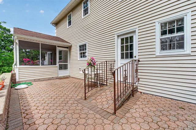 7 Pellbridge Drive, Hopewell Junction, NY 12533