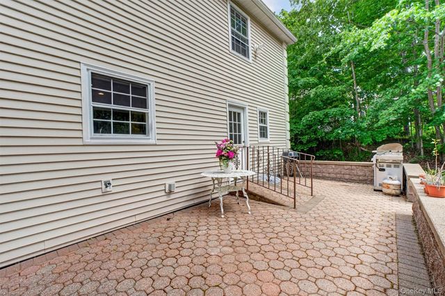 7 Pellbridge Drive, Hopewell Junction, NY 12533