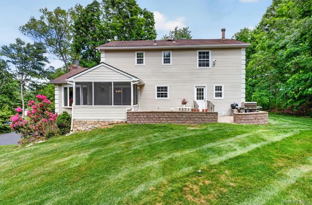 7 Pellbridge Drive, Hopewell Junction, NY 12533
