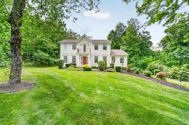 7 Pellbridge Drive, Hopewell Junction, NY 12533