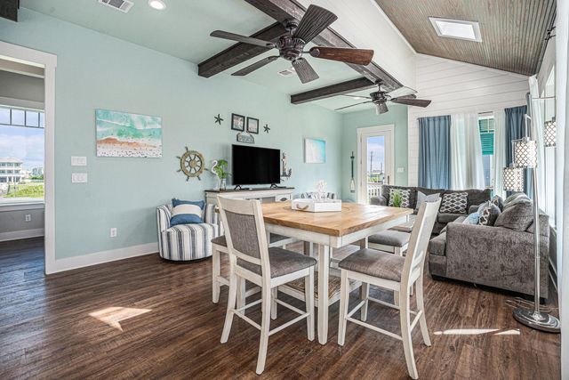 21233 Gulf Drive, Galveston, TX 77554