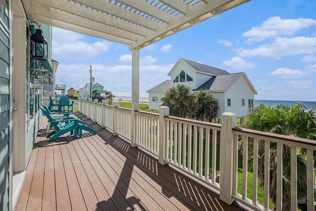 21233 Gulf Drive, Galveston, TX 77554