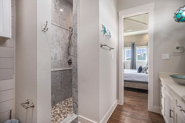 21233 Gulf Drive, Galveston, TX 77554