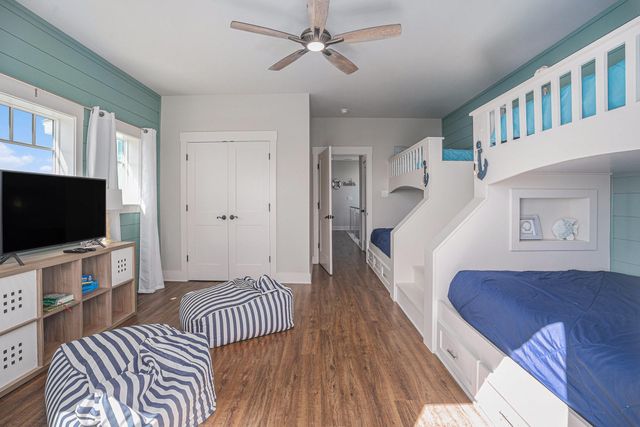 21233 Gulf Drive, Galveston, TX 77554