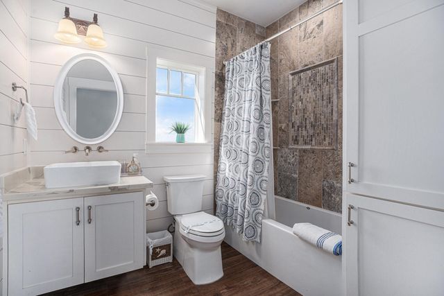 21233 Gulf Drive, Galveston, TX 77554