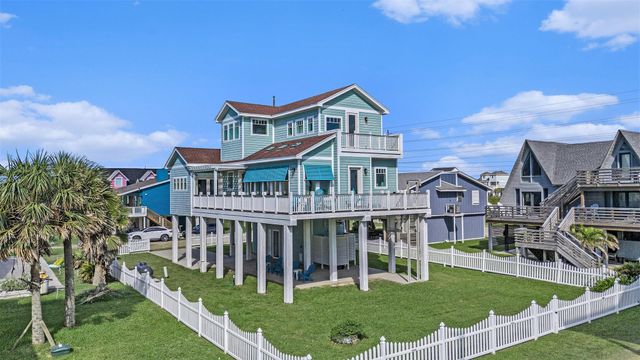 21233 Gulf Drive, Galveston, TX 77554