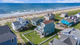 21233 Gulf Drive, Galveston, TX 77554