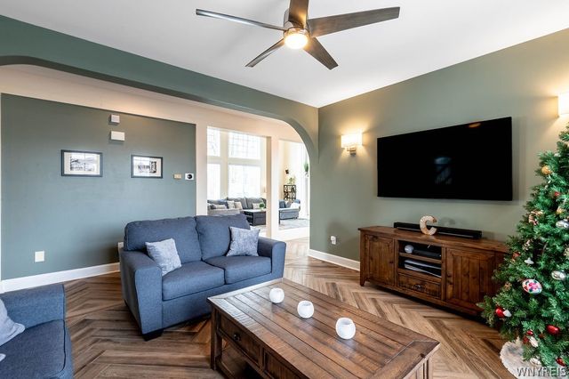 5010 East River Road, Grand Island, NY 14072