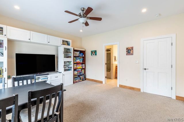 5010 East River Road, Grand Island, NY 14072