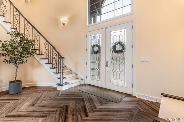 5010 East River Road, Grand Island, NY 14072