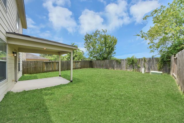 1718 Adobe Stone Drive, Humble, TX 77396