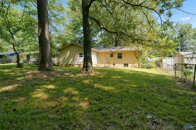 3311 Delia Lane NW, Huntsville, AL 35810