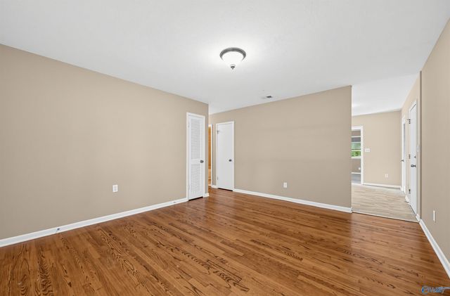 3311 Delia Lane NW, Huntsville, AL 35810