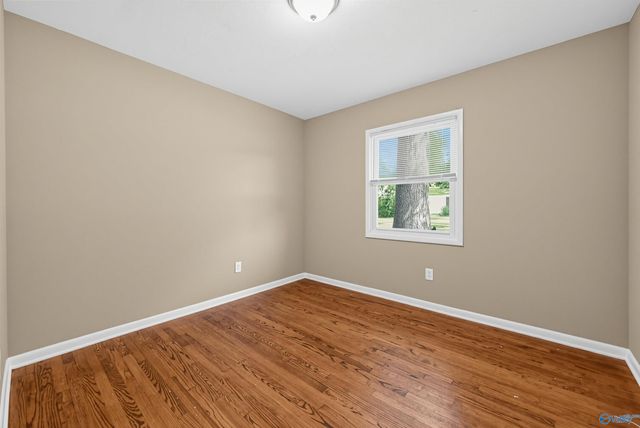 3311 Delia Lane NW, Huntsville, AL 35810