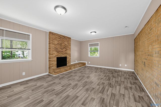 3311 Delia Lane NW, Huntsville, AL 35810