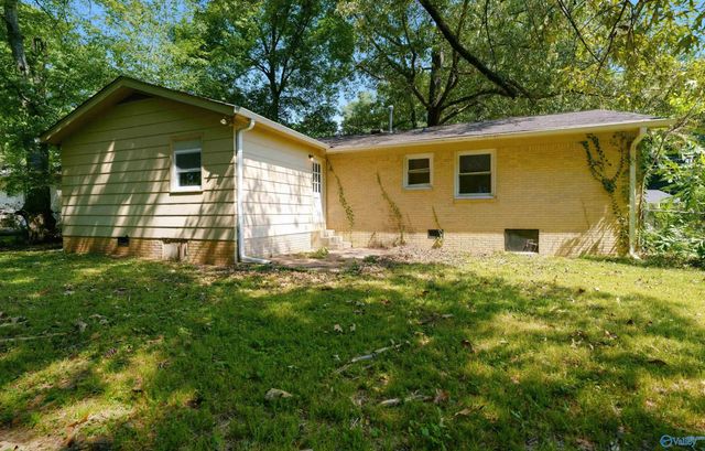 3311 Delia Lane NW, Huntsville, AL 35810