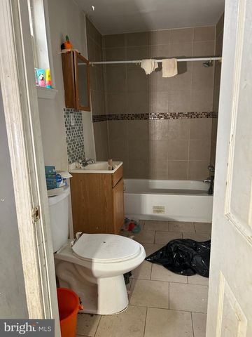 2468 N DOVER ST, Philadelphia, PA 19132