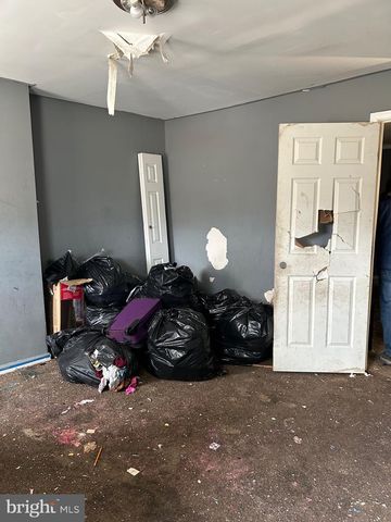 2468 N DOVER ST, Philadelphia, PA 19132