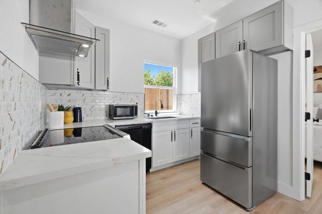 2512 N Amethyst Drive, Santa Clara, CA 95051