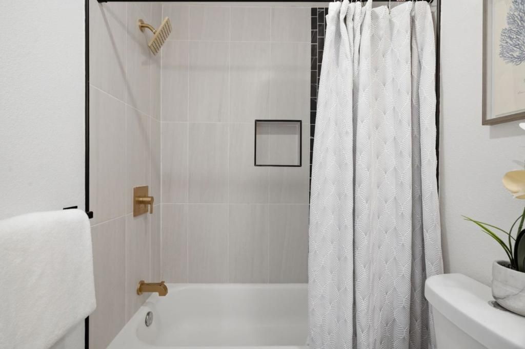 Image 20 of property listing at 2512 Amethyst Drive, Santa Clara, CA 95051