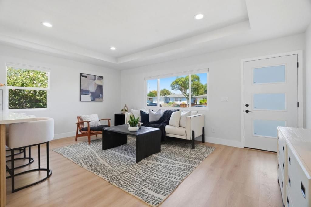 Image 7 of property listing at 2512 Amethyst Drive, Santa Clara, CA 95051