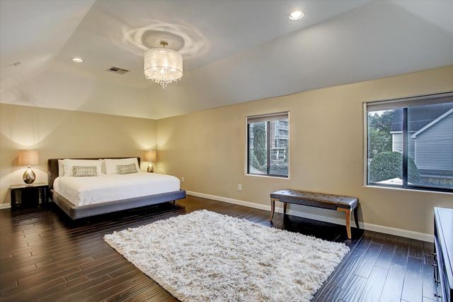 2003 Chilton Road, Houston, TX 77019