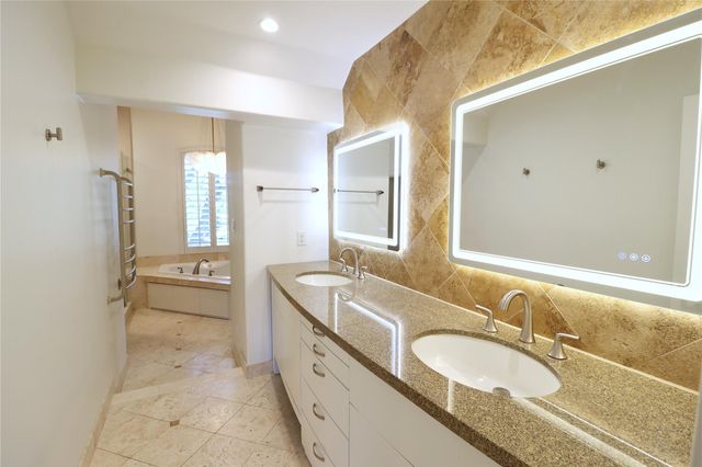 2003 Chilton Road, Houston, TX 77019