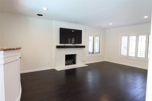 2003 Chilton Road, Houston, TX 77019