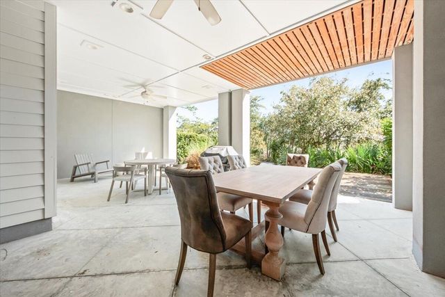 2586 Helmsman Road, Johns Island, SC 29455