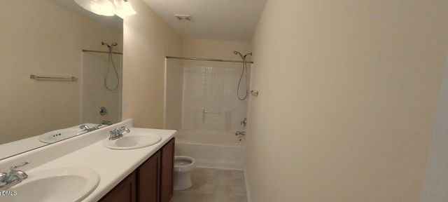 201 Jasper Point Drive, Holly Springs, NC 27540