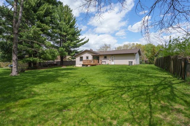 3674 S Mission Drive, Eau Claire, WI 54701