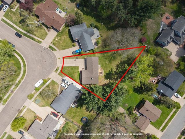 3674 S Mission Drive, Eau Claire, WI 54701