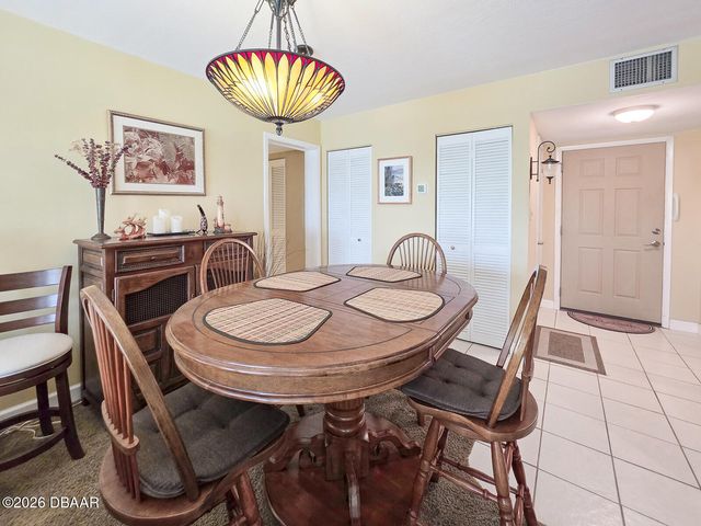 100 Silver Beach Ave Apt 614, Daytona Beach, FL 32118