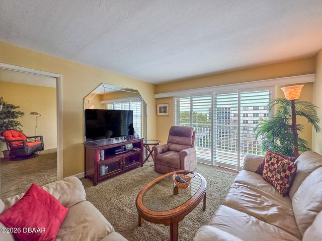 100 Silver Beach Ave Apt 614, Daytona Beach, FL 32118