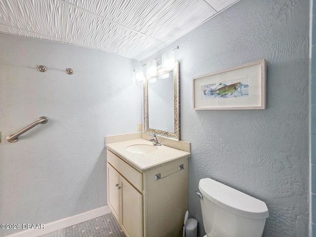 100 Silver Beach Ave Apt 614, Daytona Beach, FL 32118