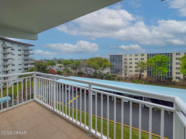 100 Silver Beach Ave Apt 614, Daytona Beach, FL 32118