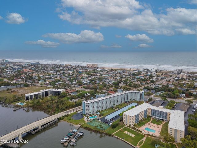 100 Silver Beach Ave Apt 614, Daytona Beach, FL 32118